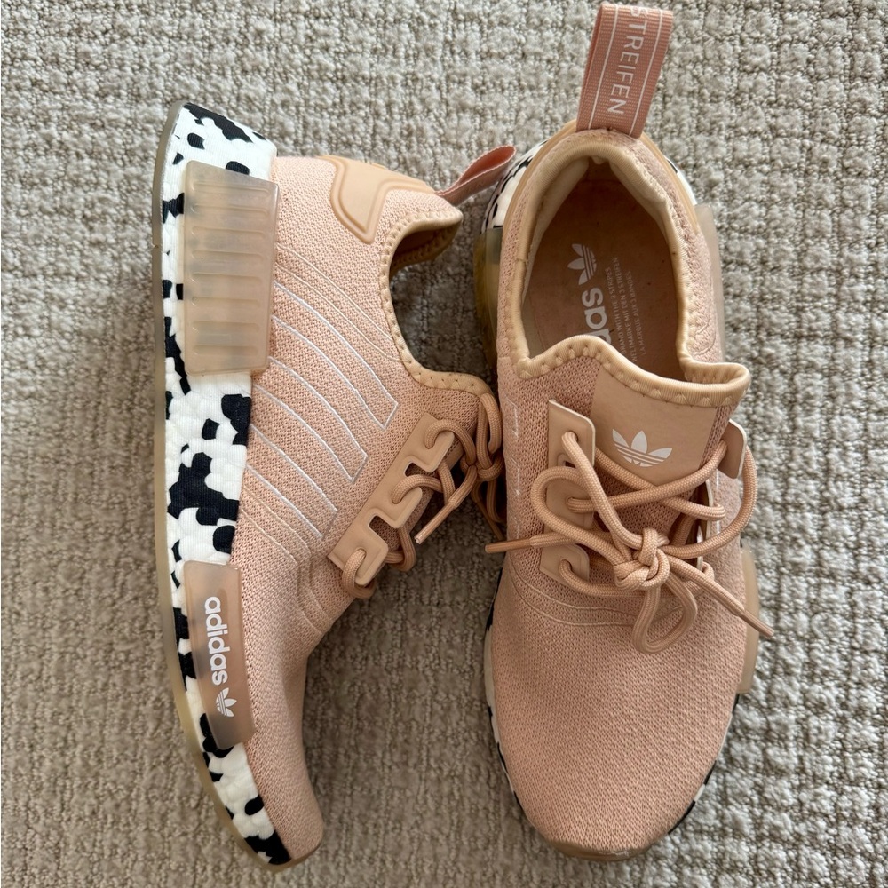 Adidas NMD R1 Halo Blush Spotted Women’s Size 8.5